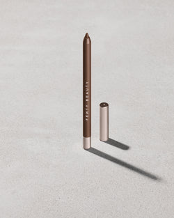 Fenty Beauty Traced Out Lip Liner in shade Extra Thigh. Fenty Beauty Traced Out Lip Liner in shade Extra Thigh.