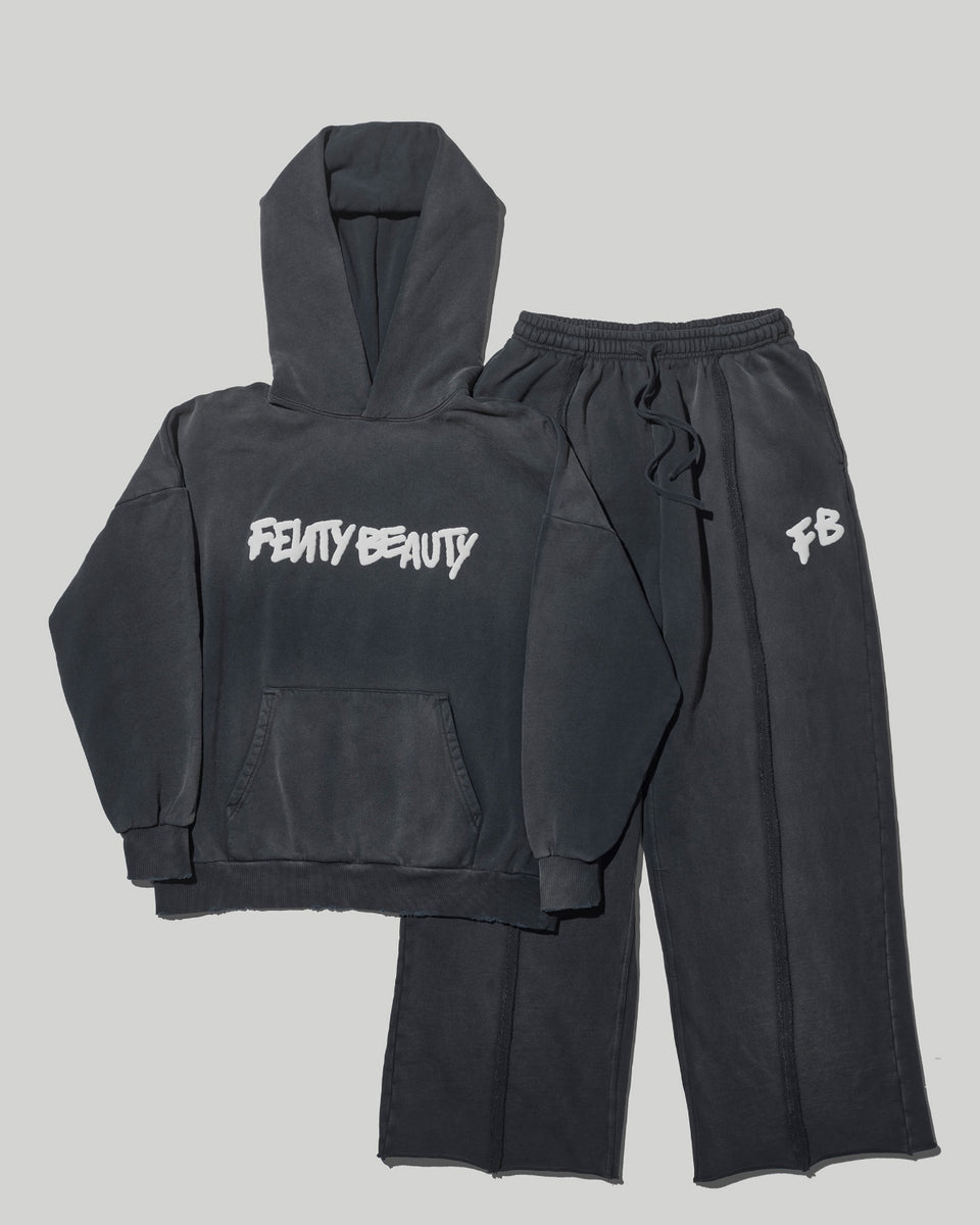 ラファ345さん専用 fenty フーディー Fenty Beauty Oversized Unisex Hoodie — L