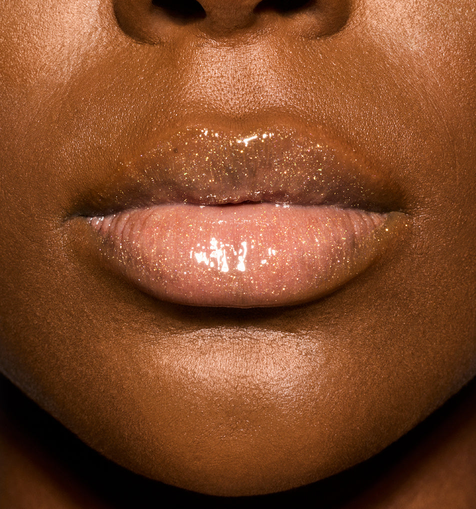 Nudez | Look 2 Gloss Bomb Universal Lip Luminizer - Fenty Glow