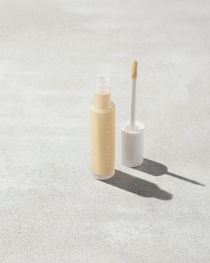 Pro Filt'r Instant Retouch Concealer shown in shade 105