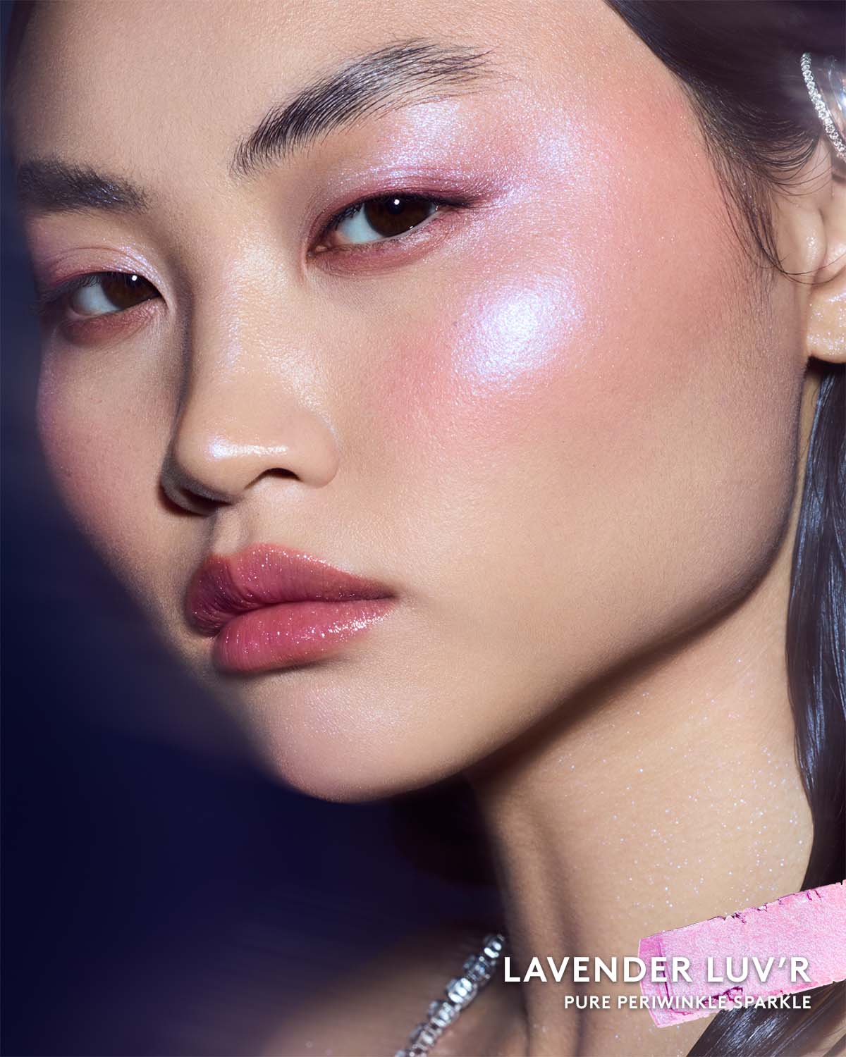 Diamond Bomb All-Over Highlighter | Fenty Beauty