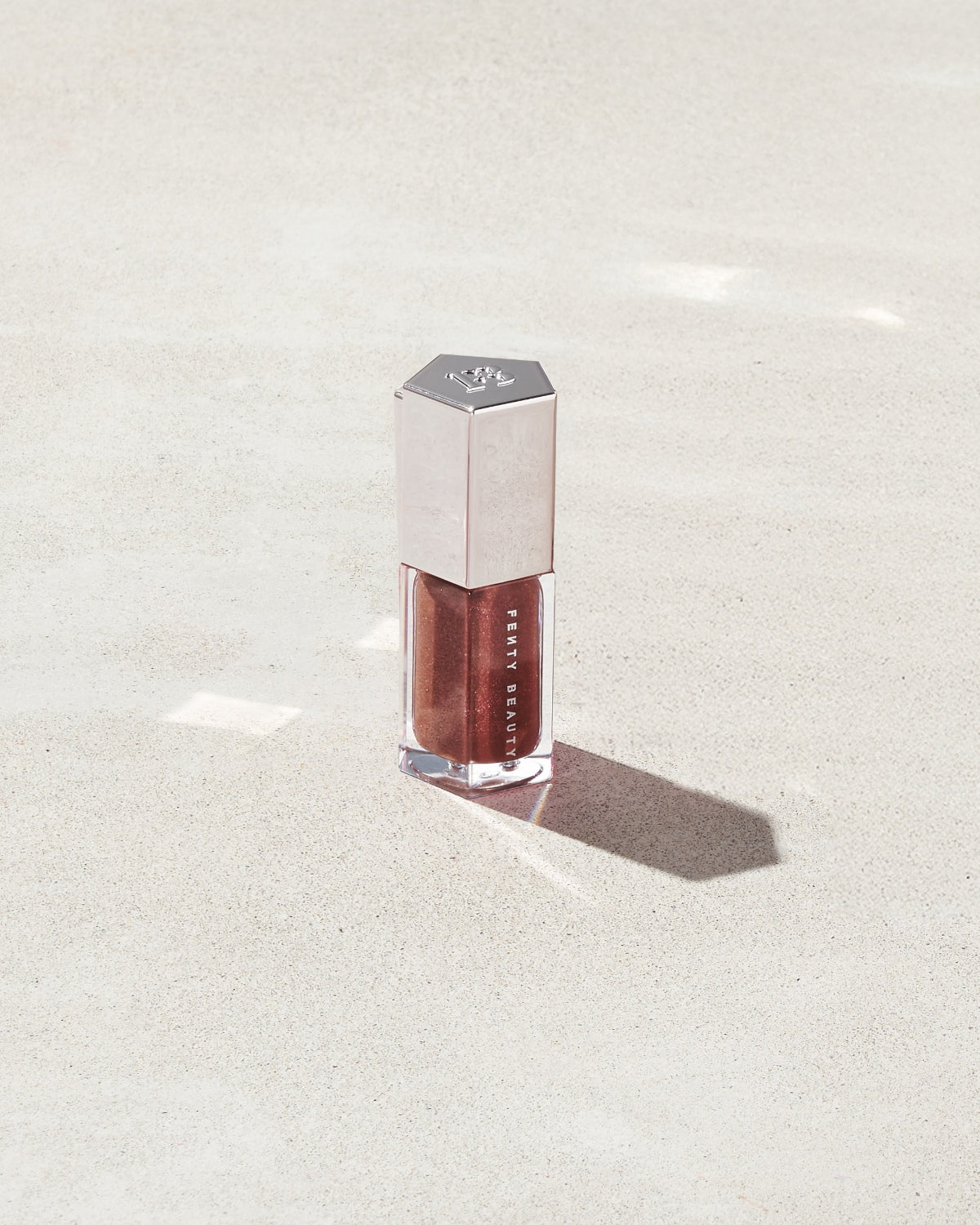 Gloss Bomb Heat Universal Lip Luminizer + Plumper Deluxe Sample — Hot Chocolit