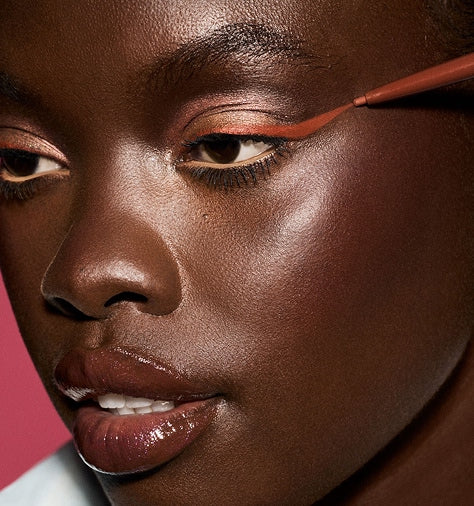 <font size = -2>Fine Linez Lash-Line Enhancing Eyeliner</font>