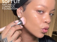 Soft'lit Naturally Luminous Longwear Foundation — 290
