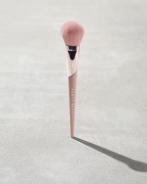 SCULPTING BRONZER  BRUSH 195, 