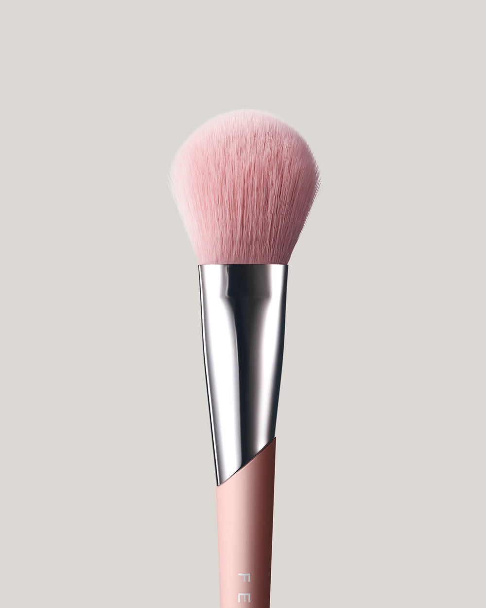 Sculpting Bronzer Brush 195 view 2