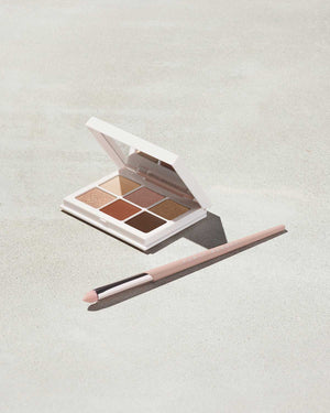 PRECISE DEFINITION EYESHADOW BRUSH 220, 