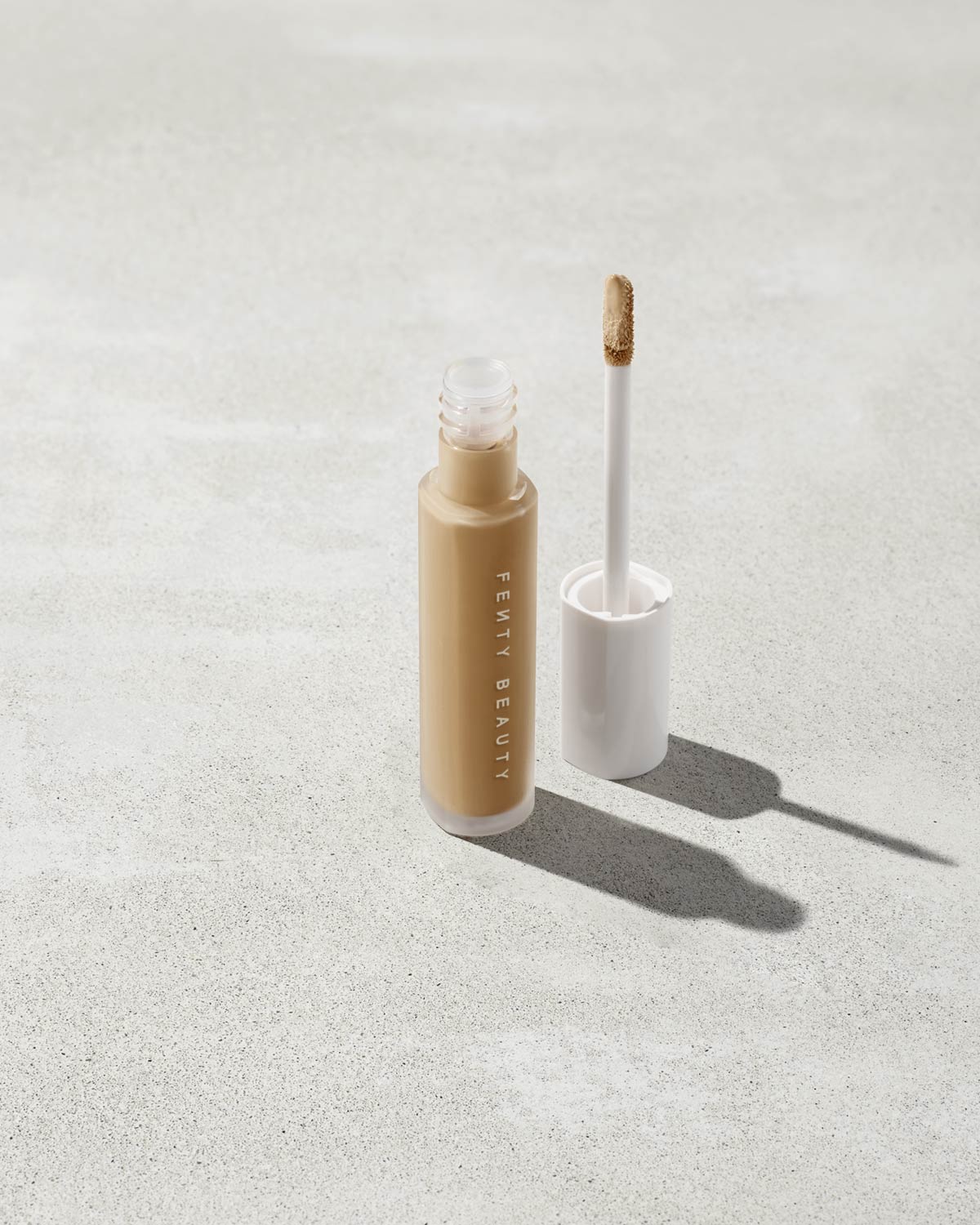 Pro Filt'r Instant Retouch Concealer shown in shade 350